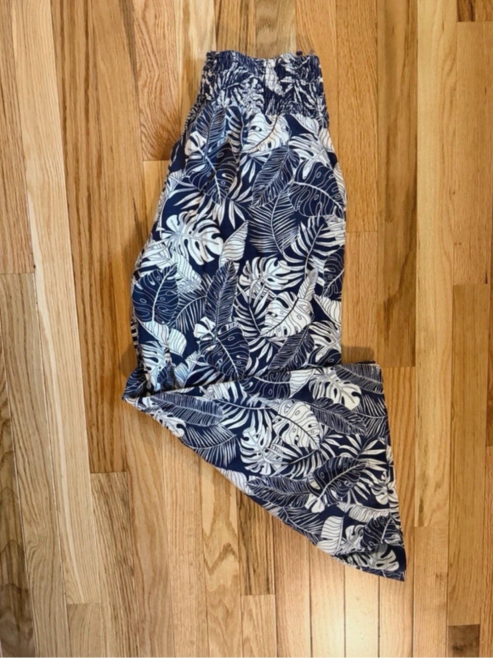 Tahari Navy and White Printed Wide-Leg Pants